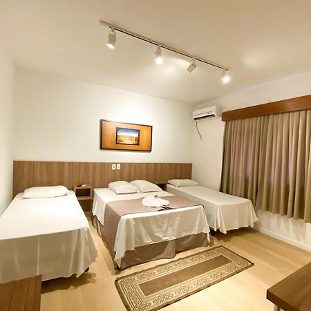 Hotel Raul'S Gaspar Buitenkant foto
