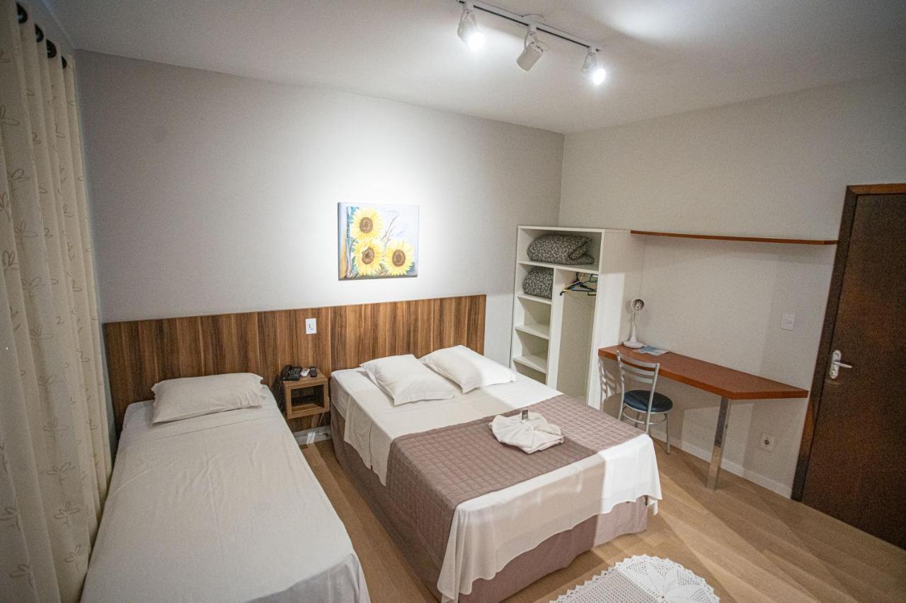 Hotel Raul'S Gaspar Buitenkant foto