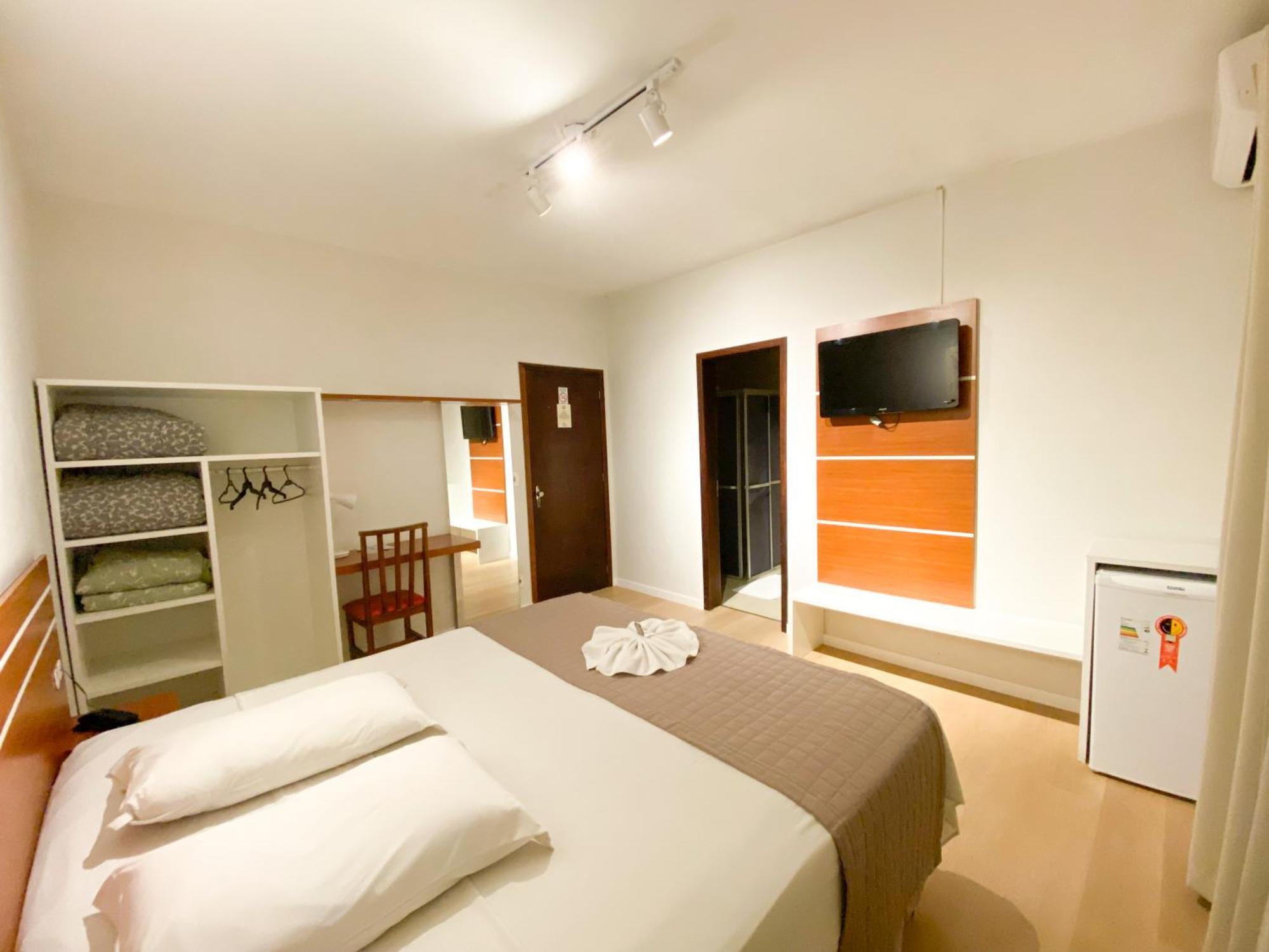 Hotel Raul'S Gaspar Buitenkant foto