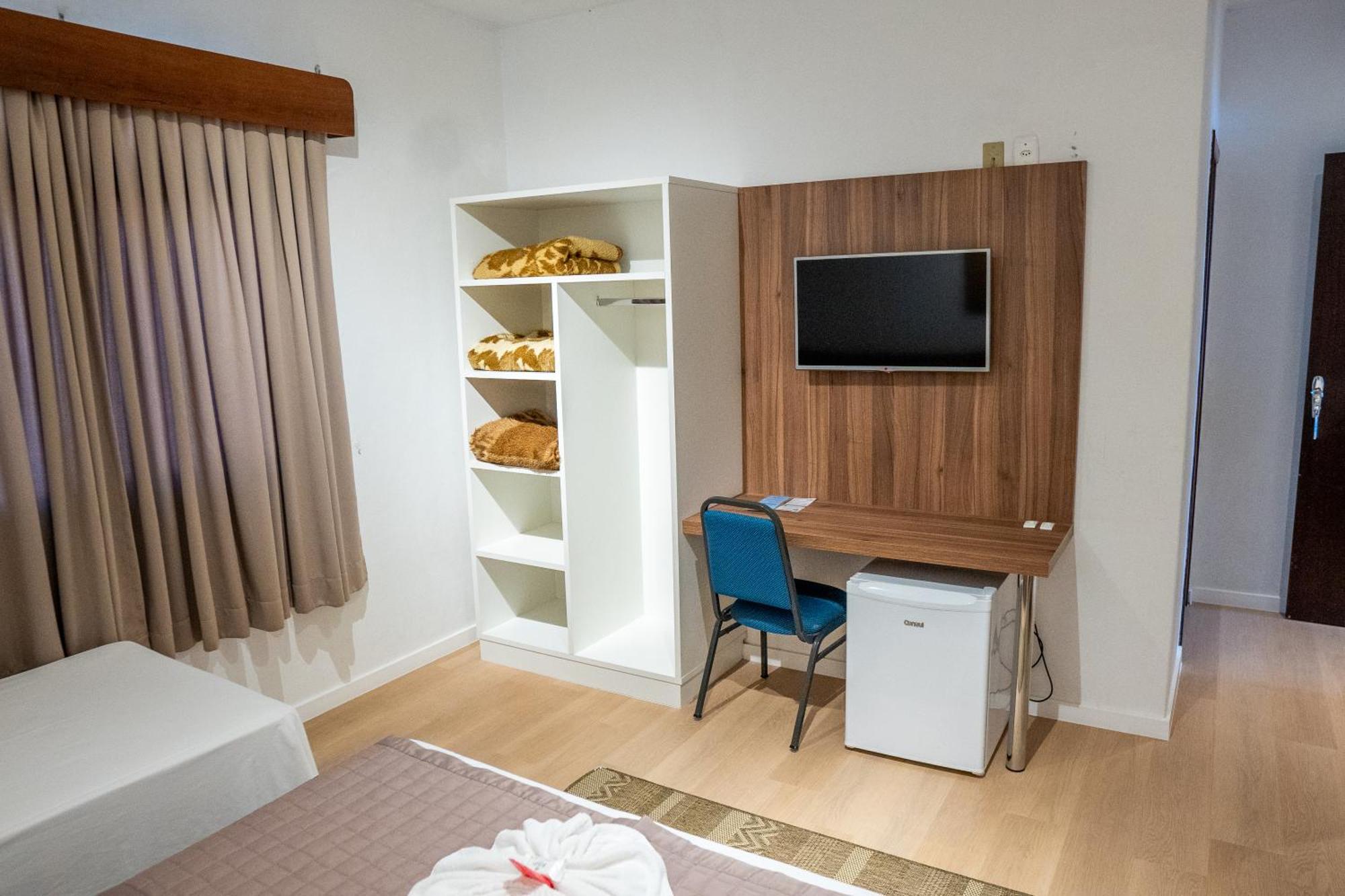 Hotel Raul'S Gaspar Buitenkant foto
