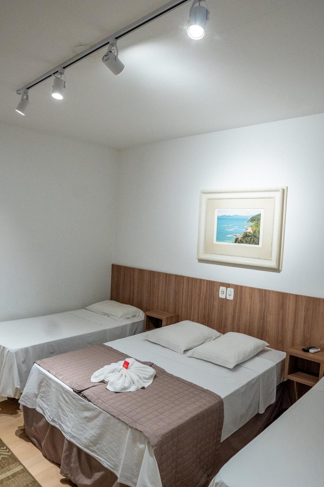 Hotel Raul'S Gaspar Buitenkant foto